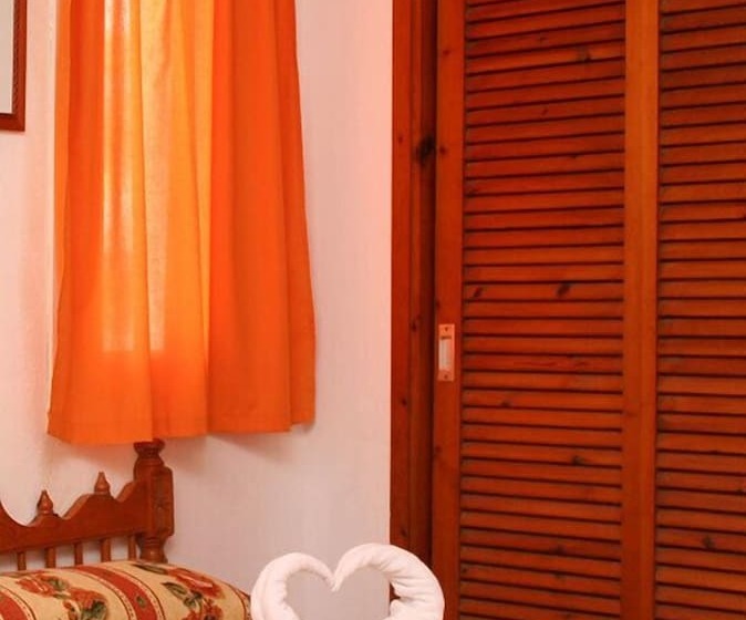 Apartamentos Del Rey