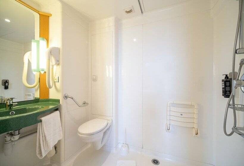 B&B Hotel Calais Terminal Cité de l'Europe 3 étoiles