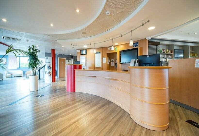 B&B Hotel Calais Terminal Cité de l'Europe 3 étoiles