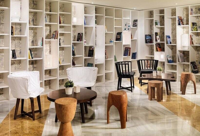 Boutique Hotel H10 Blue Mar - Adults Only