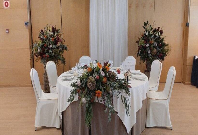 فندق Abba Huesca