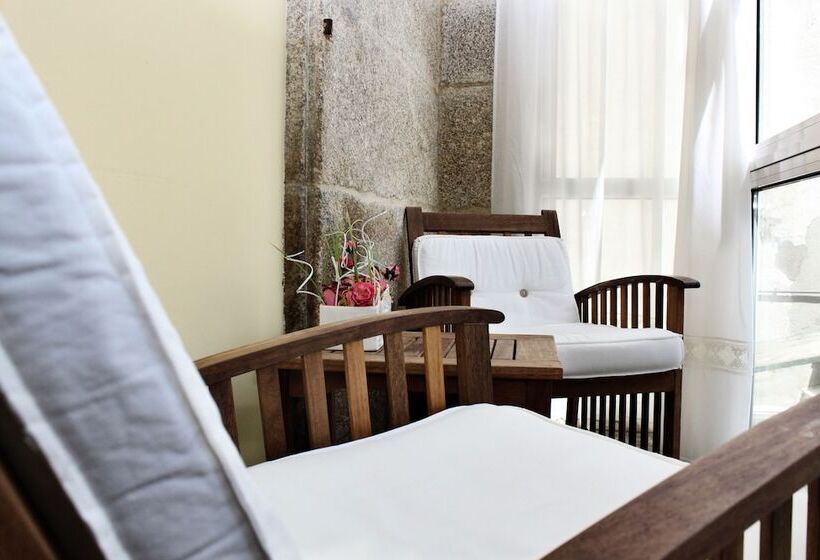 هتل Airas Nunes By Pousadas De Compostela