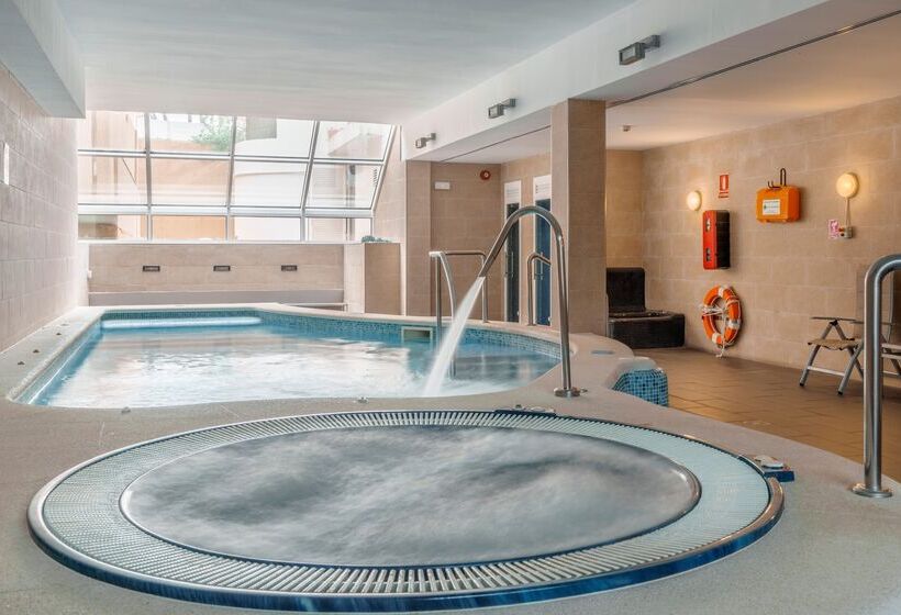 ホテル Alua Gran Camp de Mar