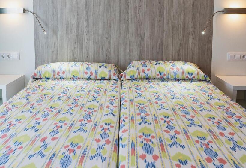 호텔 Amic Can Pastilla