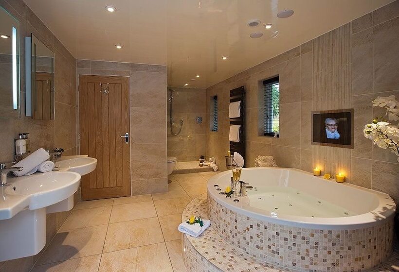 בית מלון כפרי Aphrodites Group