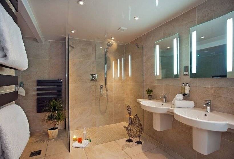 בית מלון כפרי Aphrodites Group