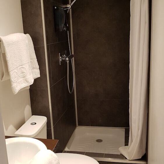 בית מלון כפרי Au Spatial