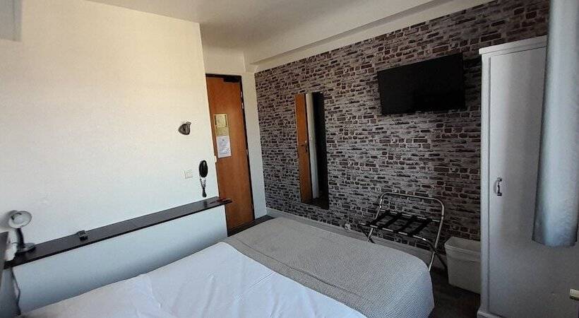 בית מלון כפרי Au Spatial