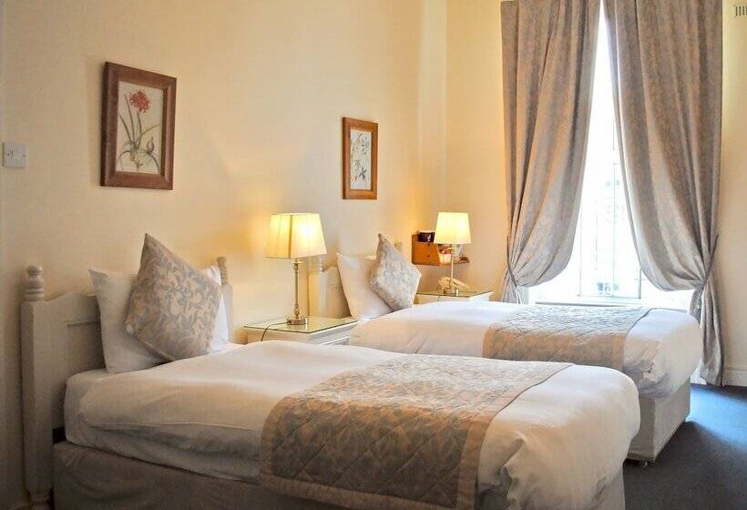 فندق Baggot Court Townhouse