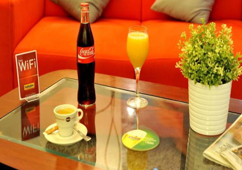 호텔 Balladins Cergy Saint Christophe