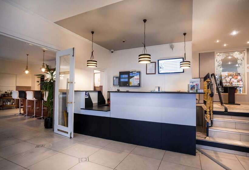 Отель Best Western Ile De France Hôtel & Spa