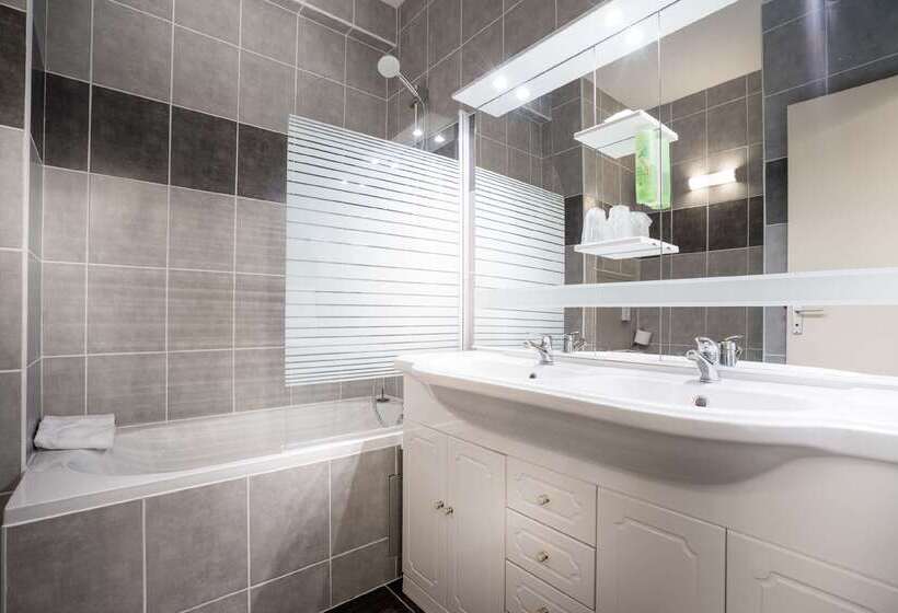 Отель Best Western Ile De France Hôtel & Spa