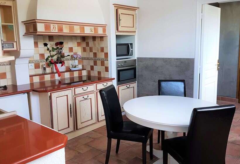 Отель Best Western Ile De France Hôtel & Spa