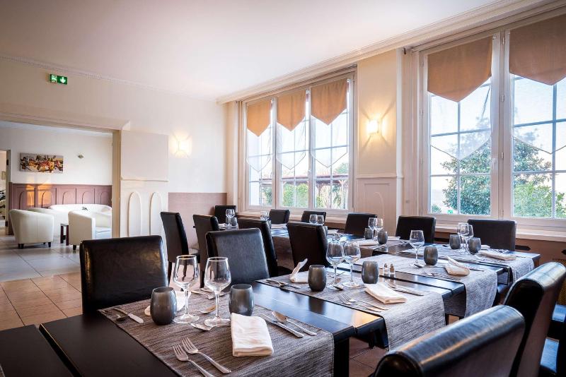 Отель Best Western Ile De France Hôtel & Spa