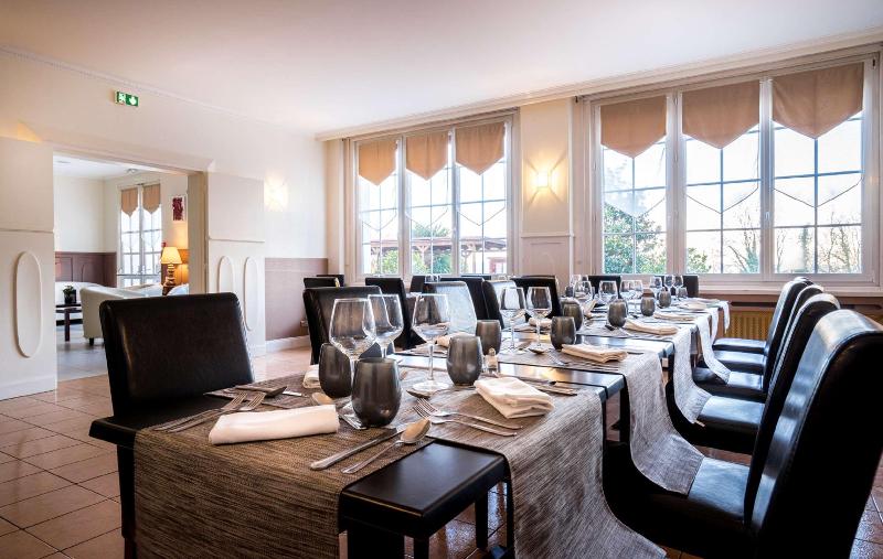 Отель Best Western Ile De France Hôtel & Spa