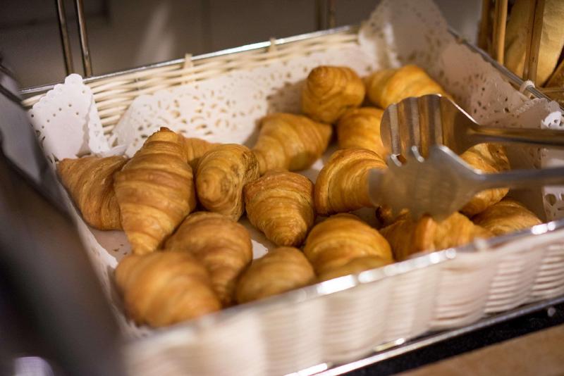 Отель Best Western Ile De France Hôtel & Spa