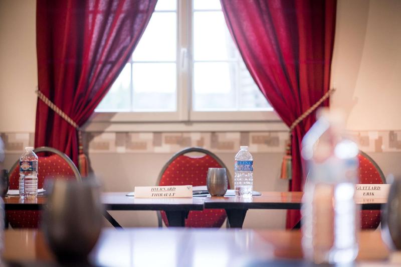 Отель Best Western Ile De France Hôtel & Spa