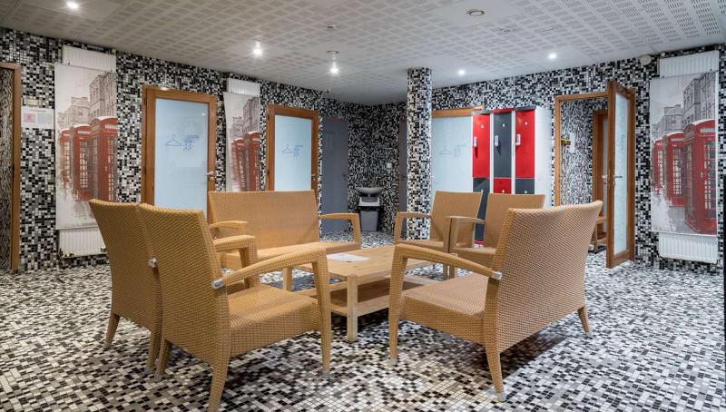 Отель Best Western Ile De France Hôtel & Spa