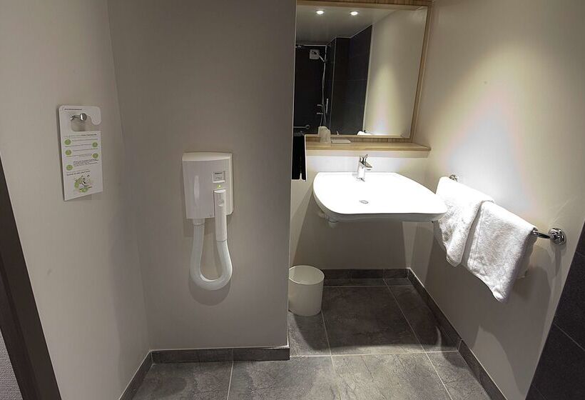 Hotel Campanile Clermont Ferrand ~ Aubière