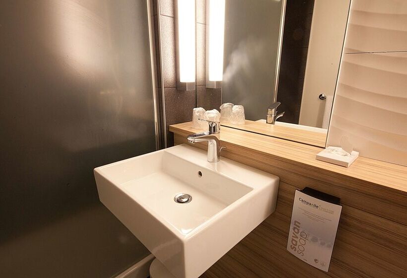 Hotel Campanile Clermont Ferrand ~ Aubière