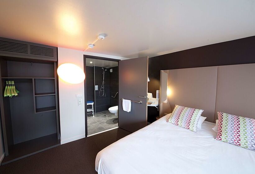 Hotel Campanile Clermont Ferrand ~ Aubière