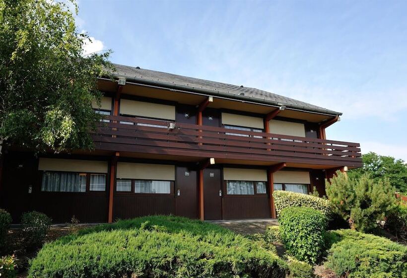 Hotel Campanile Clermont Ferrand ~ Aubière