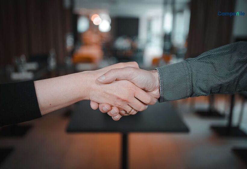 호텔 Campanile Troyes Sud  Bucheres