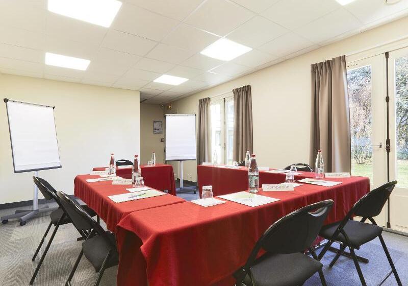 호텔 Campanile Troyes Sud  Bucheres