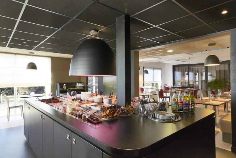 호텔 Campanile Troyes Sud  Bucheres