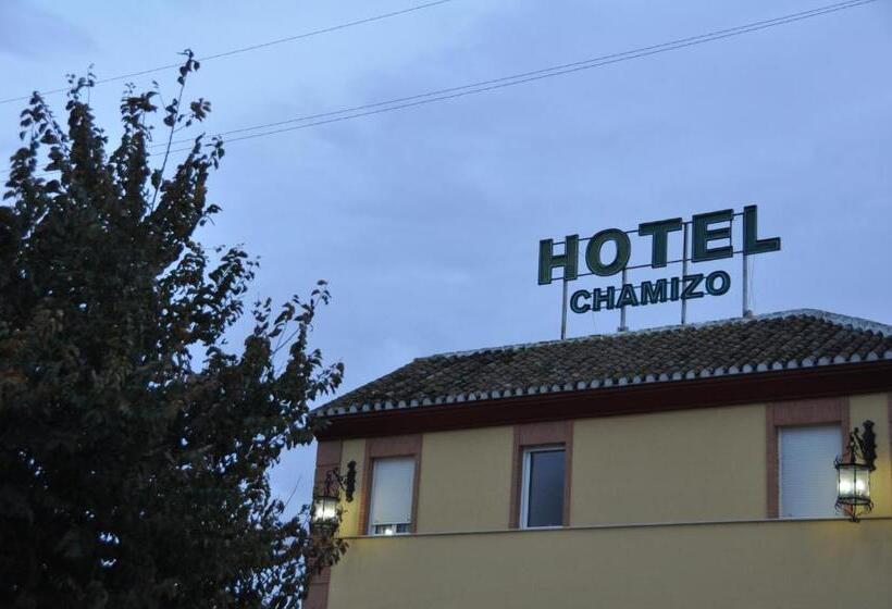 هتل Chamizo