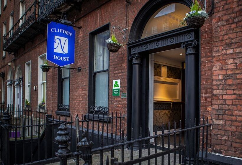 בית מלון כפרי Clifden House By Nina