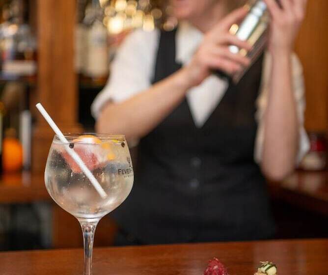 酒店 Cotswold Lodge