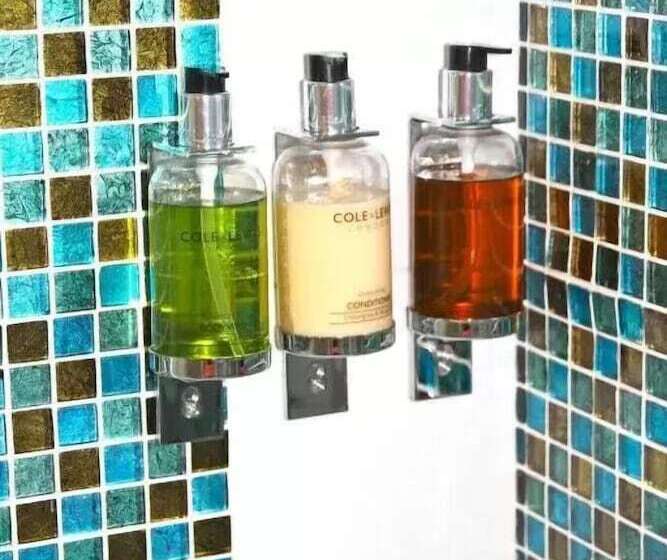 בית מלון כפרי Crompton Guest House