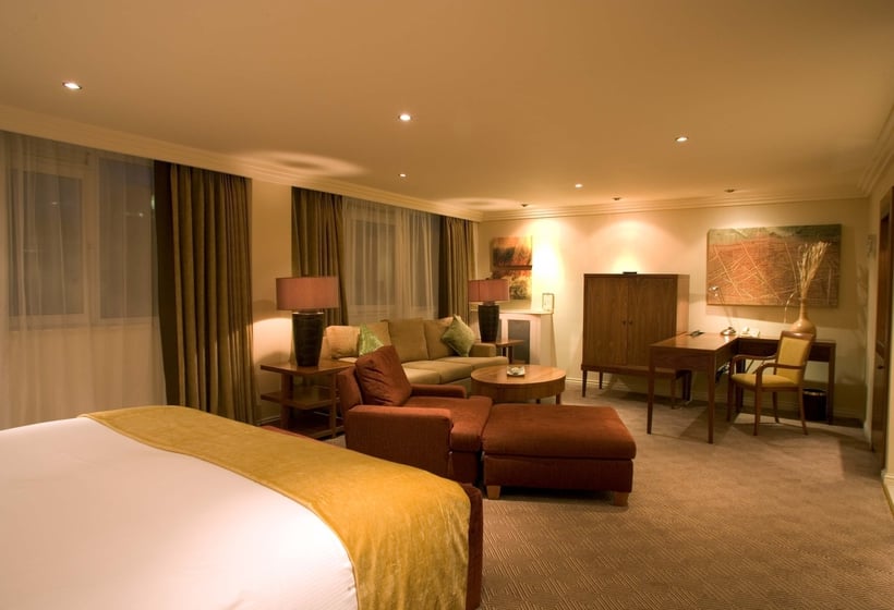 בית מלון כפרי D4 Clyde Court