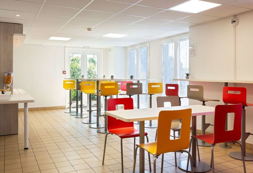 Отель Premiere Classe Nantes Ouest   St Herblain