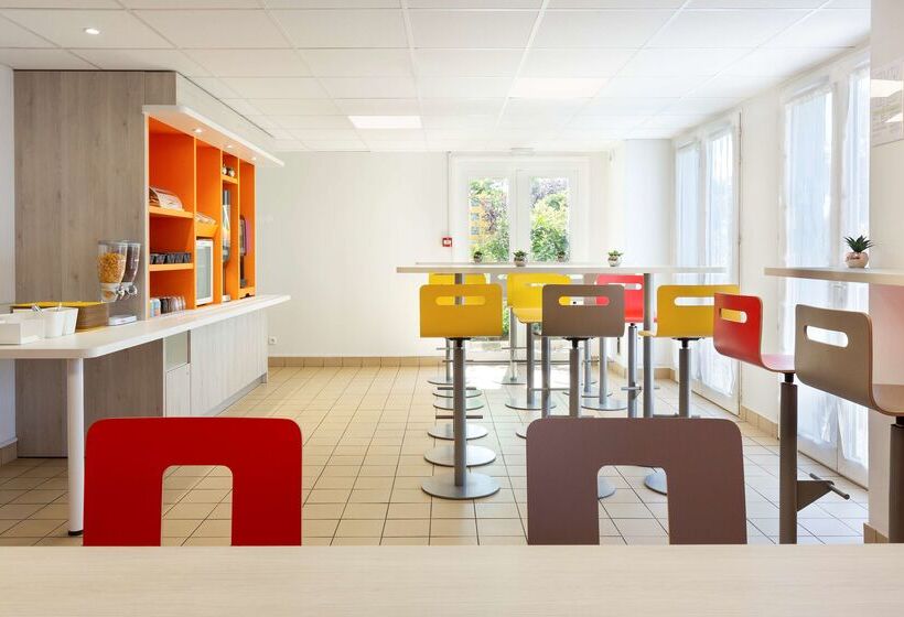 Отель Premiere Classe Nantes Ouest   St Herblain