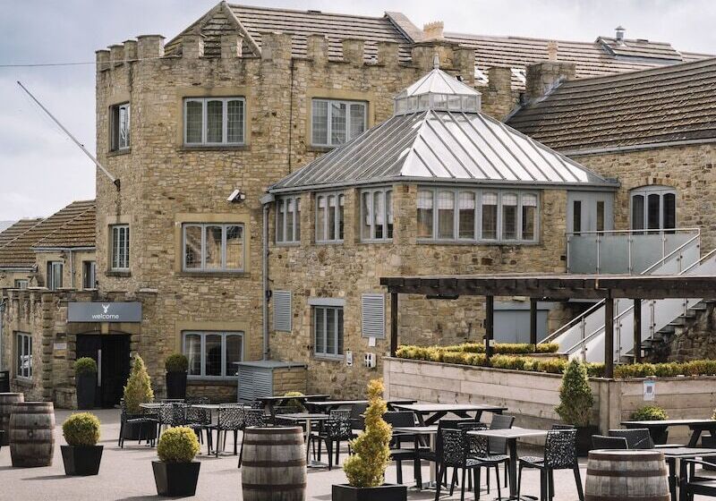 Отель Derwent Manor Boutique