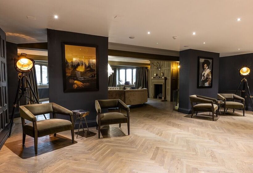 Отель Derwent Manor Boutique