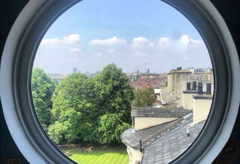 Отель Devonshire House