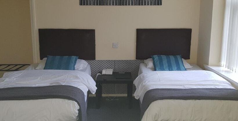 Отель Devonshire House