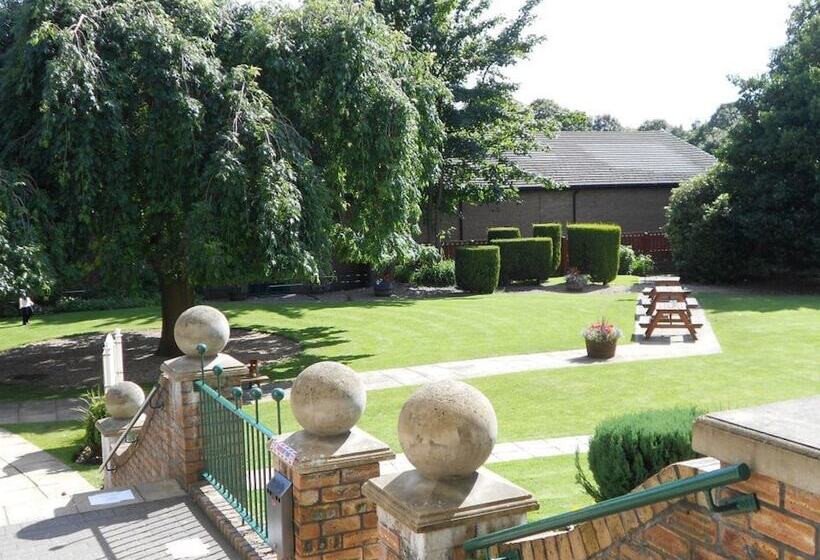 Отель Devonshire House