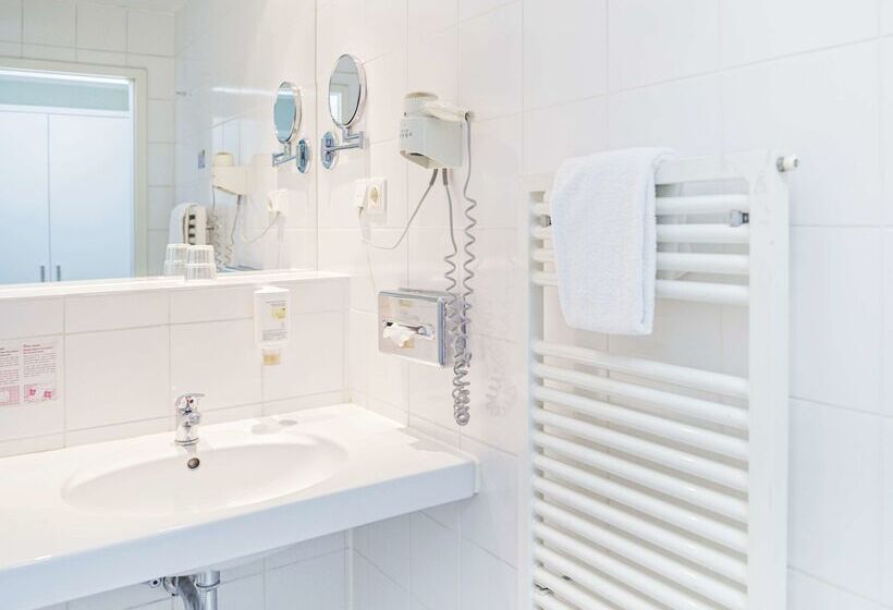 酒店 Domicil Hamburg By Golden Tulip