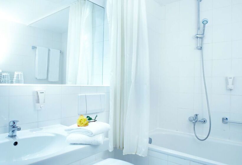 酒店 Domicil Hamburg By Golden Tulip