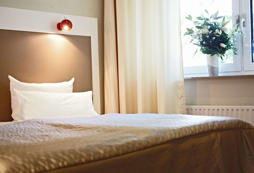 酒店 Domicil Hamburg By Golden Tulip