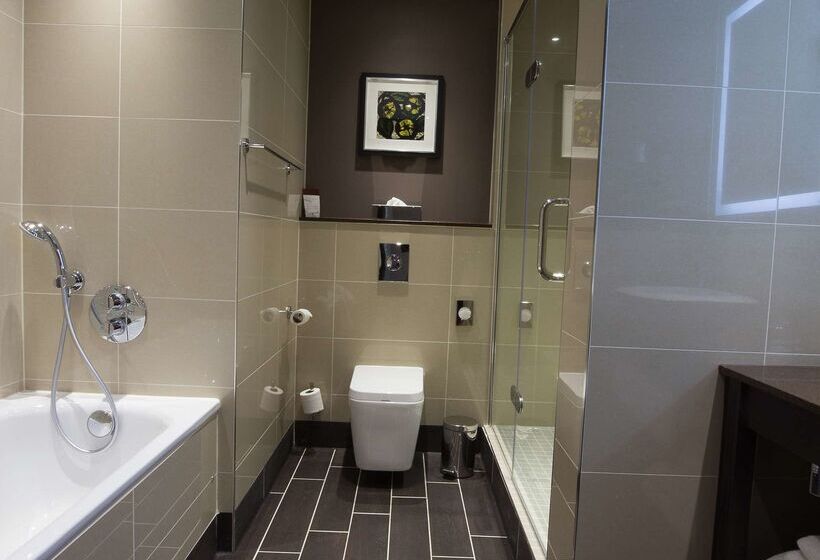 Doubletree By Hilton Hotel Nottingham Gateway