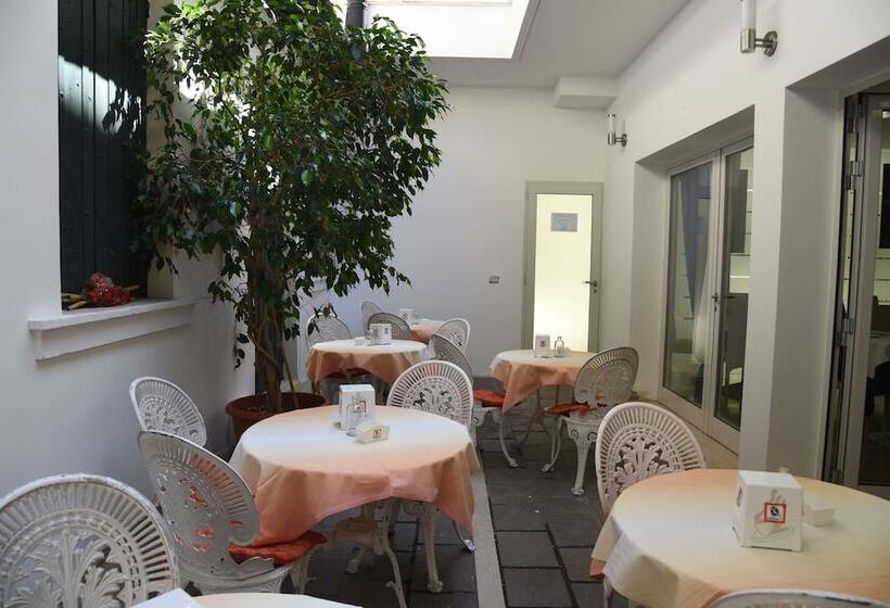 فندق Duca d'Aosta