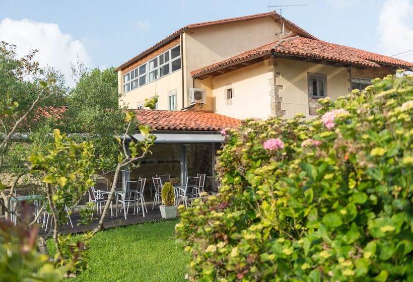 בית מלון כפרי El Babú