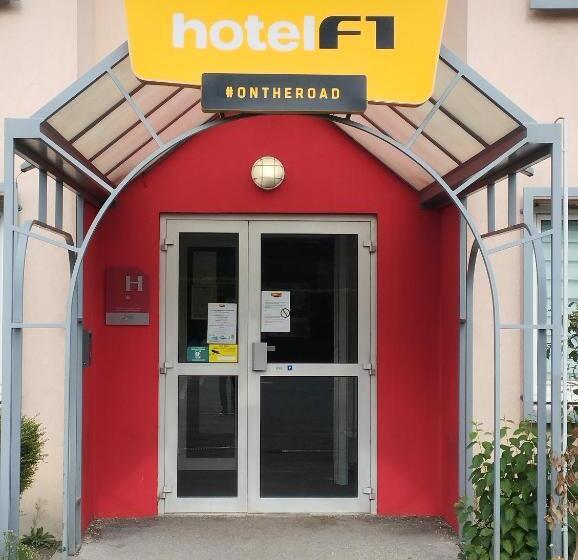 בית מלון כפרי F1 Lyon Bourgoin Jallieu