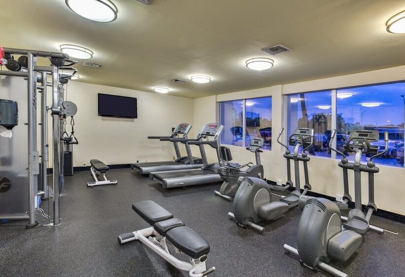 Отель Holiday Inn Miami International Airport, An Ihg