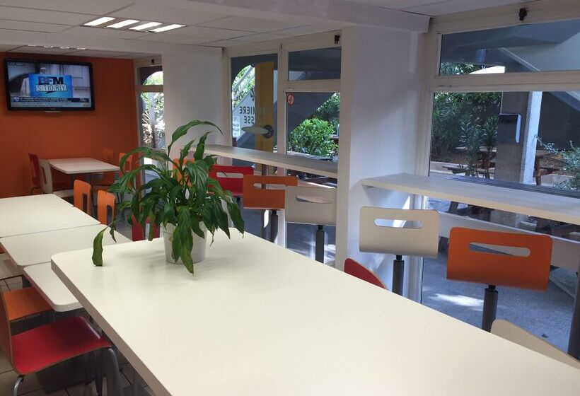 فندق Premiere Classe Montpellier Ouest   St Jean De Vedas